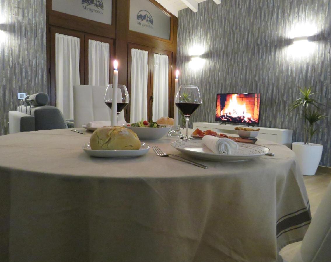 Miragredos Apartment Mombeltran ภายนอก รูปภาพ