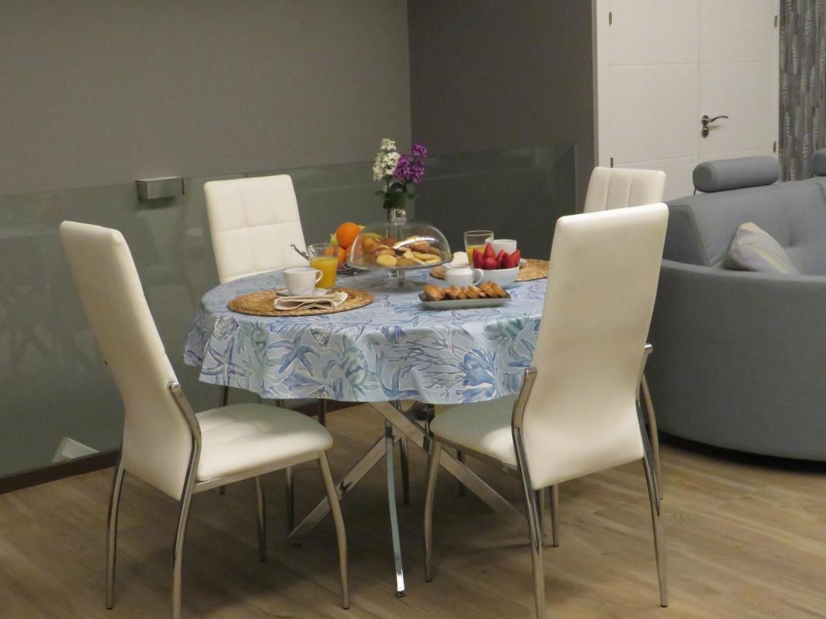 Miragredos Apartment Mombeltran ภายนอก รูปภาพ